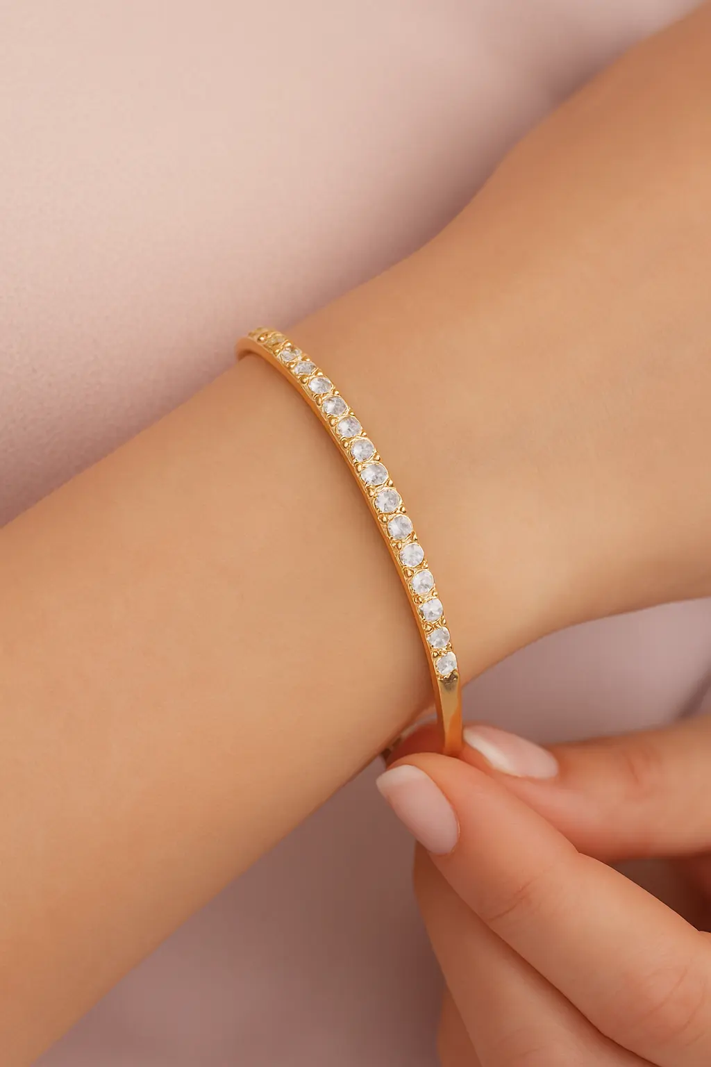 Modern Interlock Gold Diamond Bracelet
